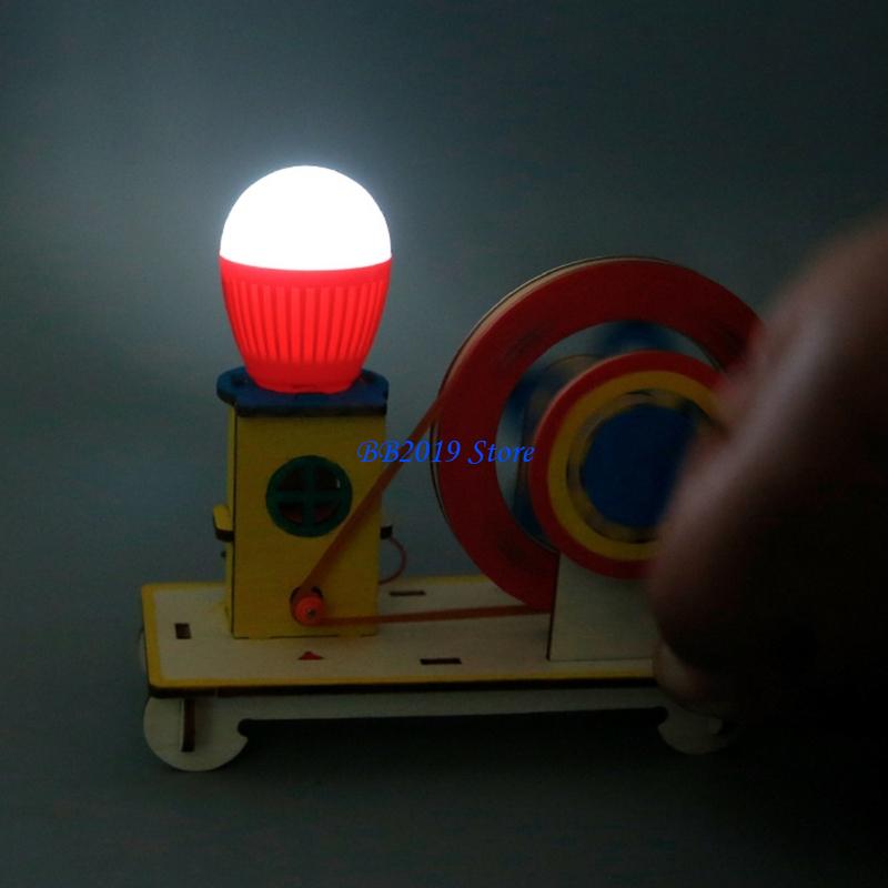 Q0KB Creative Wooden Hand Cran - Renewable Energy For Kids recensione e prezzo